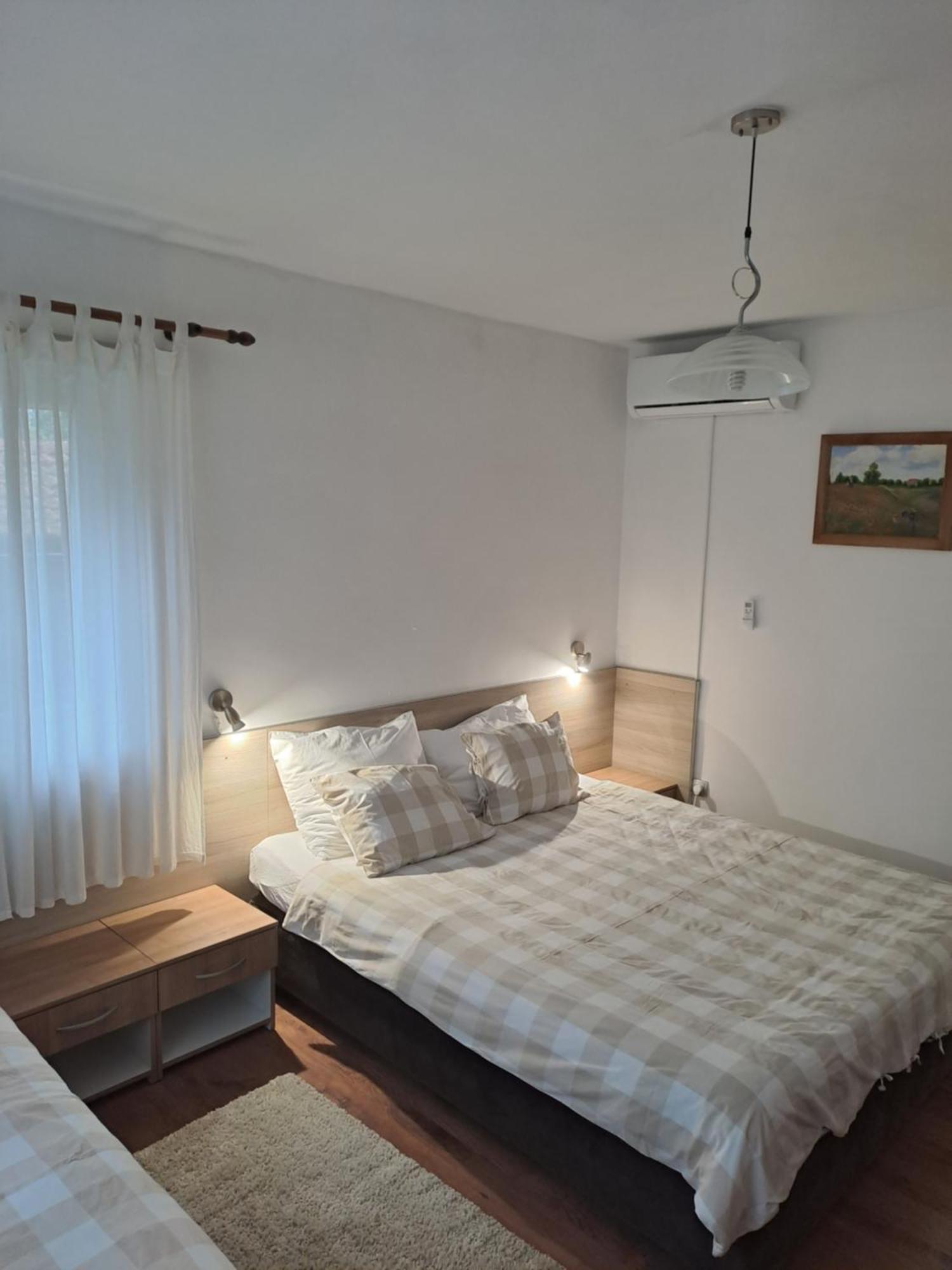 Guesthouse Andrea Poljanak Exteriér fotografie